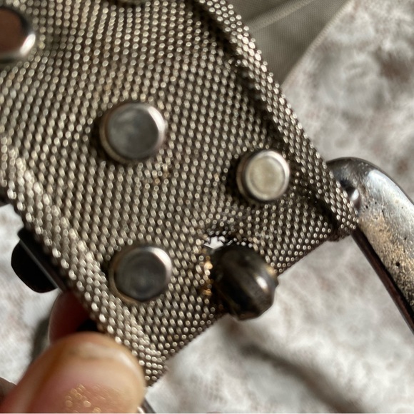 Vintage metal mesh chain mail heavy buckle silver belt S as is